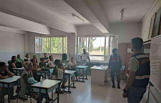 Aydın’da öğrenci velilerine eğitim