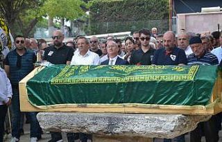 Ayvalık’ta Bay Nihat’a hüzünlü veda