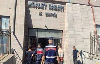 Bahçeden hırsızlık yapan 2 kişi tutuklandı