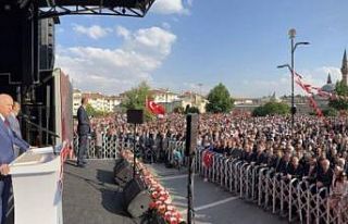 Bahçeli Sivas’ta 35 bin kişiye seslendi