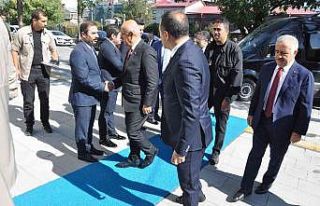 Bakan Kirişci Kars’ta