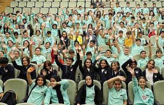 Başakşehir Belediyesi, gençleri ’İstanbul Genç...