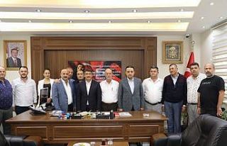 Başkan Çelik ve AK Parti’li Baybatur Taşıyıcılar...