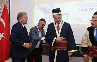 Başkan Eroğlu, kaftan giydi