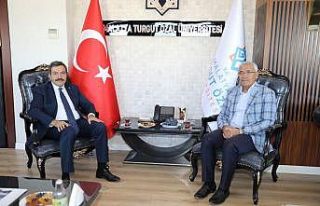 Başkan Güder’den Rektör Bentli’ye destek