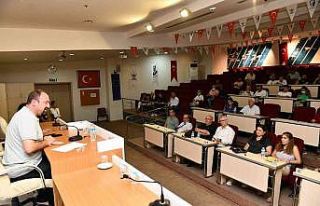 Başkan Gümrükçü şantiye şefleriyle buluştu
