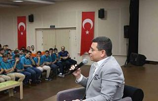 Başkan Tütüncü, öğrencilerle buluştu