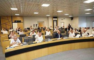 Başkan Zeybek’ten ‘yüzde 75’lik’ zamla ilgili...