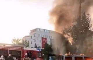 Başkent’te otomobil alev topuna döndü