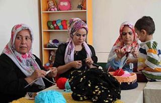Batmanlı kadınlar yaşam merkezi ile hem öğreniyor...