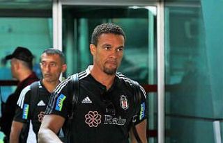 Beşiktaş kafilesini taşıyan uçak Başkent’e...