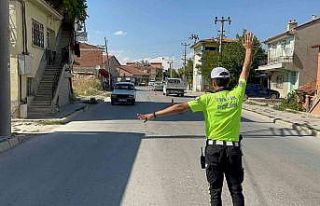 Bolvadin polisinden sürücülere yönelik trafik...