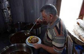 Bu lokantada müşterilere sunulan haşlamanın suyu...