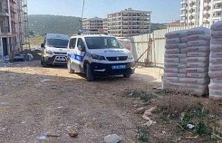 Bursa’da 5. kattan düşen işçi hayatını kaybetti