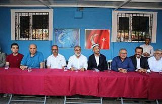 Büyükkılıç, Doğu Türkistanlı çocukların...