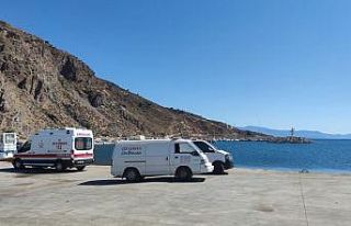 Çanakkale’de mülteci teknesi battı: 6 ölü,...