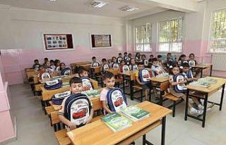 Çanta ve kırtasiye malzemeleri 1’inci sınıflarla...