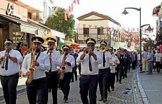 Çeşme’nin kurtuluşunun 100. yılı coşkuyla...