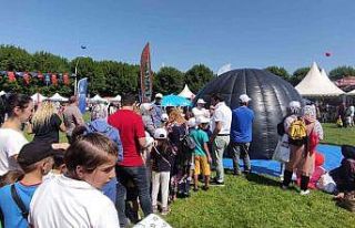 Çocuklar uzayı üç boyutlu öğreniyor