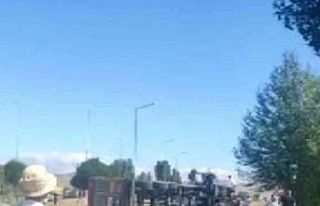 Damperi açık unutulan tır, OHTS direğine çarptıktan...