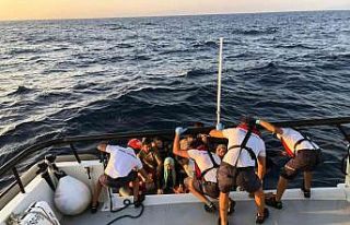 Datça’da 186 düzensiz göçmen kurtarıldı