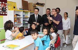 Diyarbakır’da işitme engelli öğrenciler unutulmadı