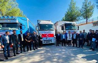 Diyarbakır’dan Pakistan’a 12 tır gıda desteği...