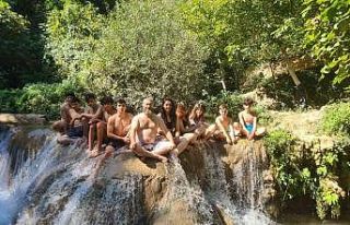 Dövüş sporcuları Gürleyik Şelalesi’nde kamp...