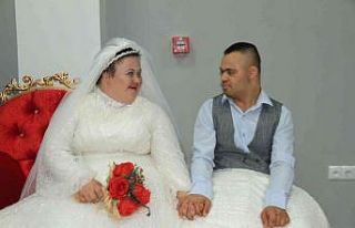 Down sendromlu Betül’ün gelinlik hayali gerçek...