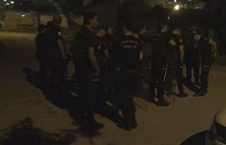 Düğünde taşlı, sopalı kavga: 3 yaralı