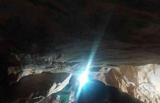 Düşüp yaralandığı mağarada mahsur kalan adam...