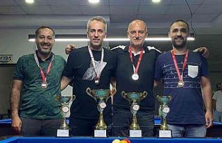 Düzce 3 bant bilardo şampiyonu Kılıç oldu