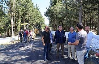 Edremit’te asfaltlama tam hız devam ediyor