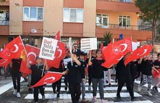 Edremit’te önce yaya farkındalık etkinliği