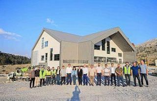 Ege’nin kayak merkezine 5 yıldızlı tesis