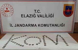 Elazığ’da 80 adet gümüş sikke ele geçirildi