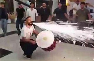 Elazığ’da alevli davul şov