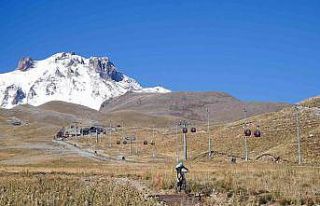 Erciyes’te Uluslararası Dağ Bisikleti heyecanı...