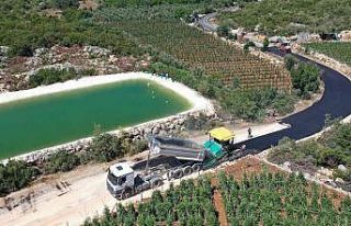 Erdemli’de 1 yılda 450 kilometre asfalt yol hedefleniyor