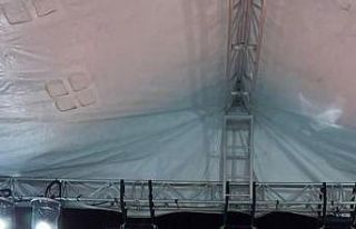 Eskişehirli ünlü saç tasarımcısı Hasan Hüseyin...