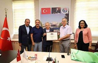 GAÜN’de engelsiz üniversite bayrakları dalgalanmaya...