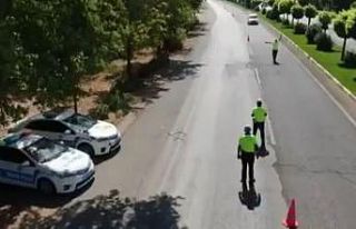 Gaziantep’te araçlar dronla denetlendi