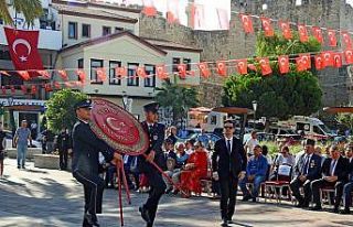 Gaziler Günü Çeşme’de törenle kutlandı