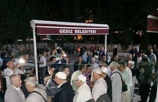 Gediz’de umreciler dualarla uğurlandı