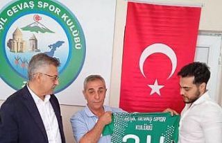 Genç ASRİAD ve Beykoz Kimya’dan Yeşil Gevaşspor’a...