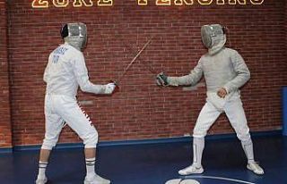 Genç yaşında elde ettiği başarılar ile eskrim...