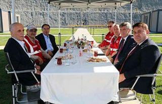 GMİS Yönetim Kurulu Filyos’ta Bakan Dönmez ile...