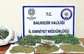 Gönen’de 7 şahsa uyuşturucu operasyonu