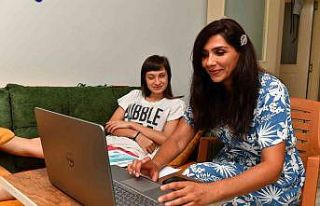 Görme engelli genç kıza eğitim yardımı desteği