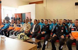 Hafif Arama Kurtarma eğitimini bitiren kursiyerlere...
